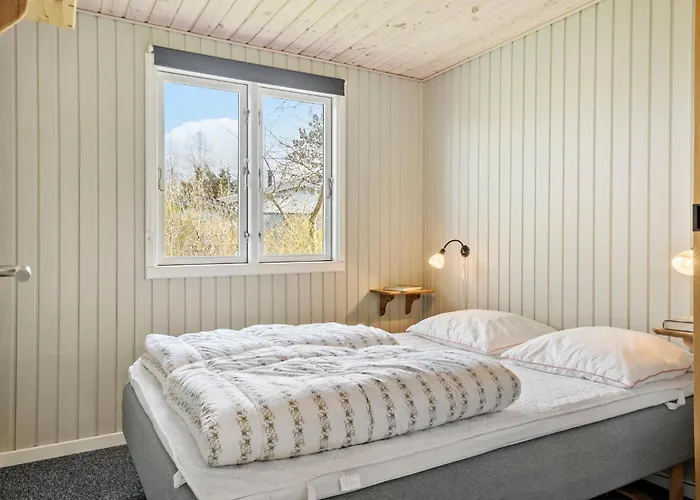 Holiday home Beautiful In With Sauna Farvang